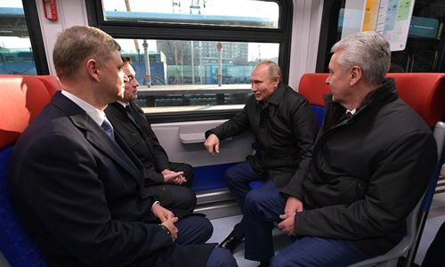 Президент России Владимир Путин открыл движение по Московским центральным диаметрам