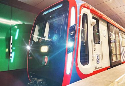 Поезд нового поколения «Москва-2020» запустили в столичном метро