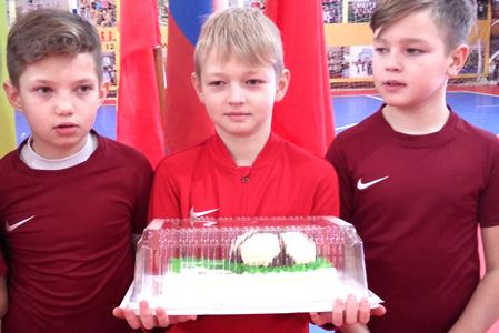 Рождественский подарок юным серпуховским футболистам от РАТЕП-ИННОВАЦИИ 