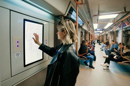 «Метровагонмаш» создает для Московского метро поезд нового поколения