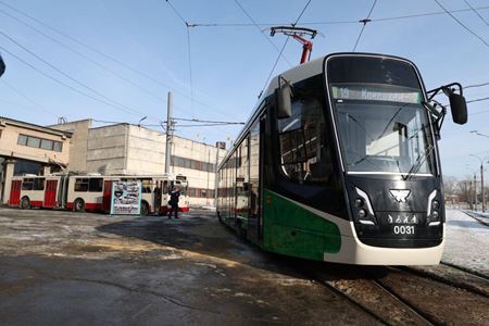 УКВЗ начал отгрузку трамваев в Челябинск