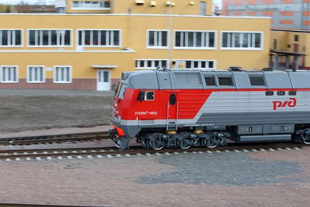 Подвижной состав Южно-Уральской железной дороги обновят