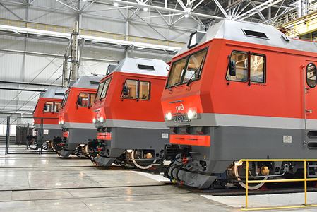 РЖД в 2021 году купили 535 новых локомотивов