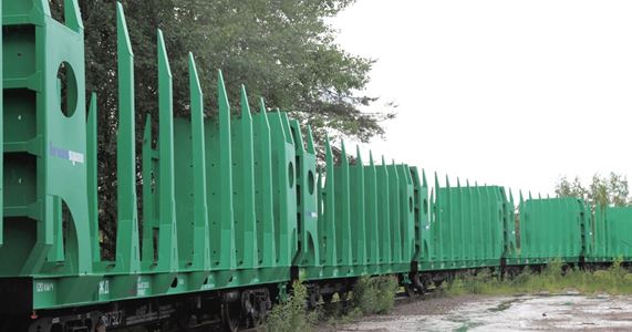 ПАО «ОВК» поставит трейдеру «ВИК» 40 вагонов-платформ для перевозки лесных грузов