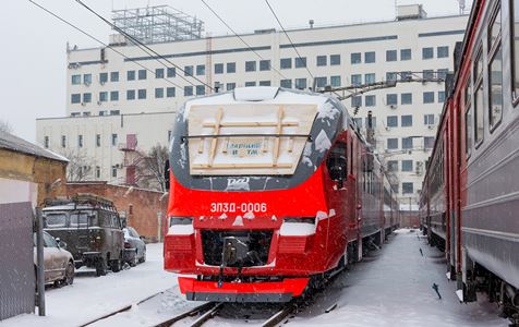 «Трансмашхолдинг» поставил Волго-Вятской ППК первый электрический поезд